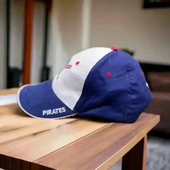 Pittsburgh Pirates Jolly Roger American Flag Adjustable Hat MLB Baseball - Picture 2 of 2